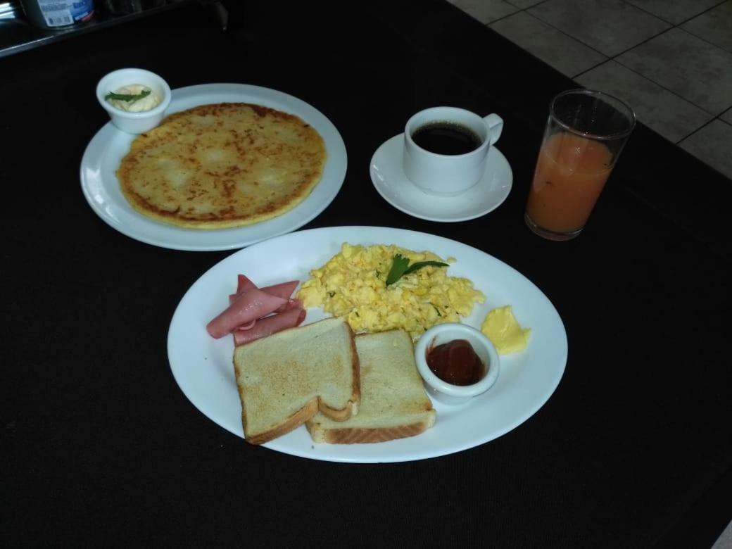 Hotel Wagelia Turrialba Luaran gambar